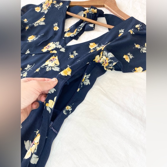 Abercrombie & Fitch Floral Romper Jumpsuit - Picture 11 of 16